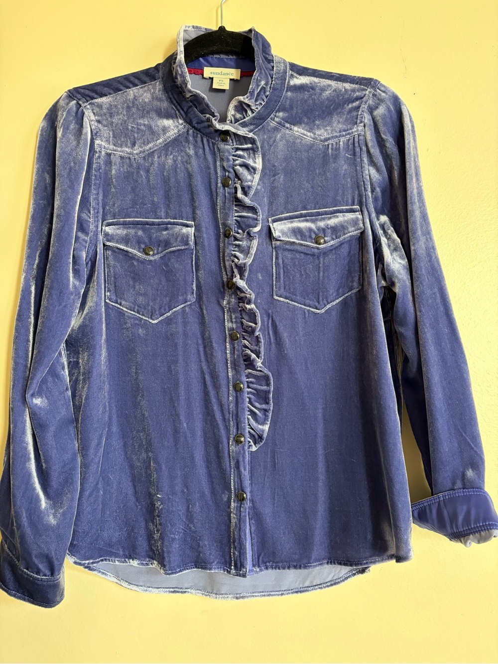 Sundance Velvet Long Sleeve Button Up Top Size SP